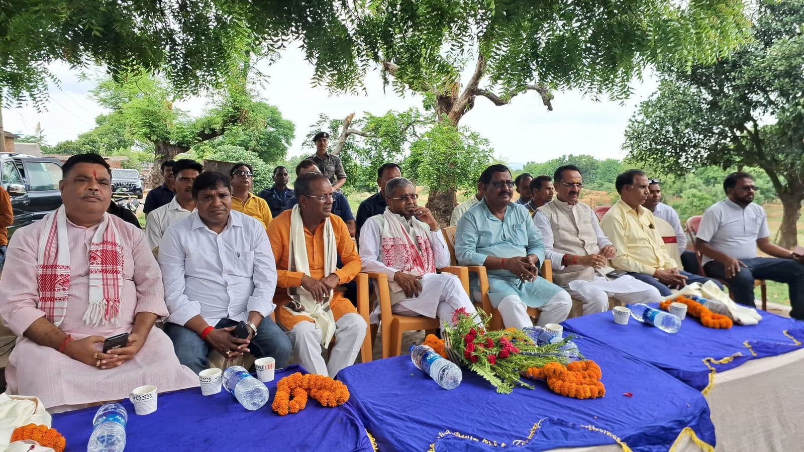 Giridh News :भाजपाइयों ने सुनी प्रधानमंत्री नरेंद्र मोदी के ‘मन की बात’