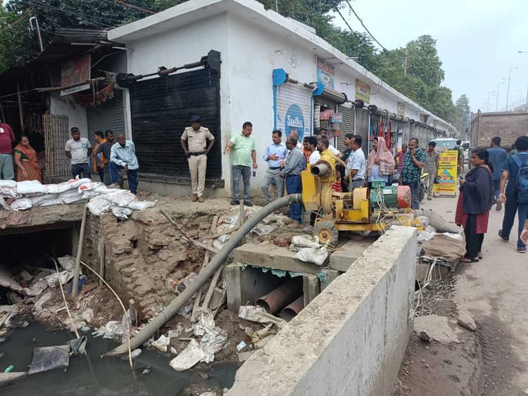 Patna News दो दिनों में सैदपुर संप को पास बने नाले से कनेक्ट करने का निर्देश