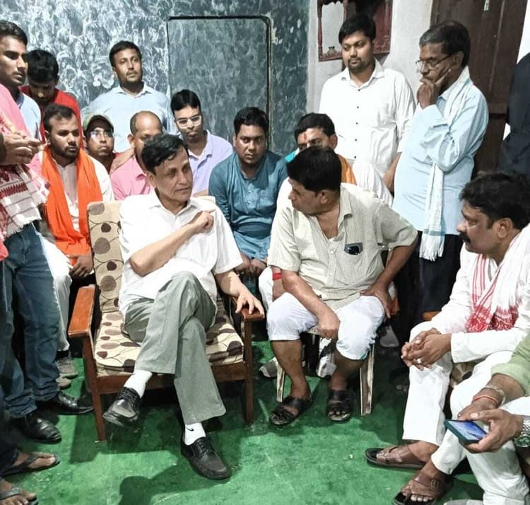 Samastipur News:पीड़ित परिवार से मिलकर जतायी संवेदना