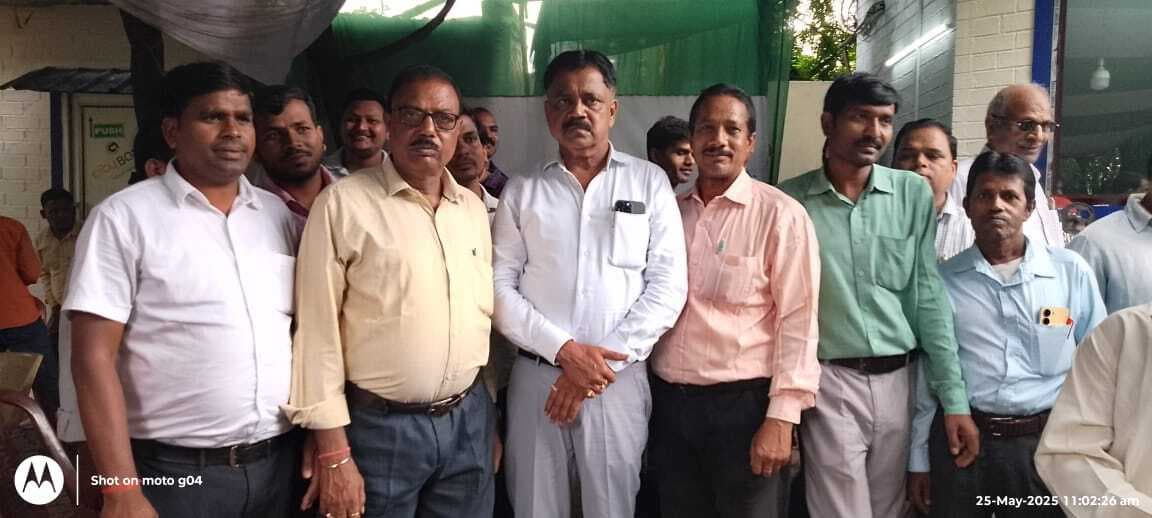 झामुमो ने जामताड़ी की समस्याओं से मंत्री को कराया अवगत