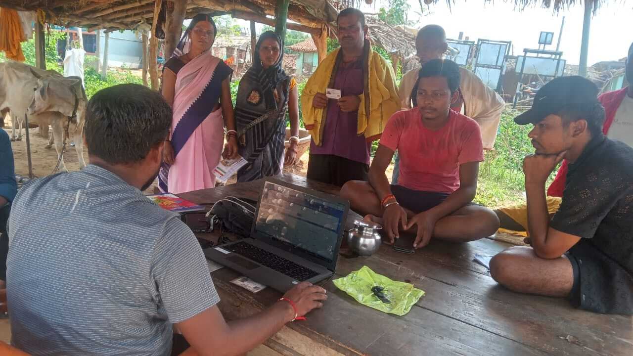 शिविर में 600 सौ लाभुकों का बना आयुष्मान कार्ड