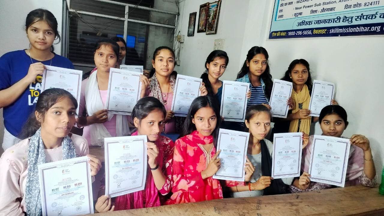 Aurangabad News : युवाओं के लिए वरदान साबित हो रहा कुशल युवा कार्यक्रम