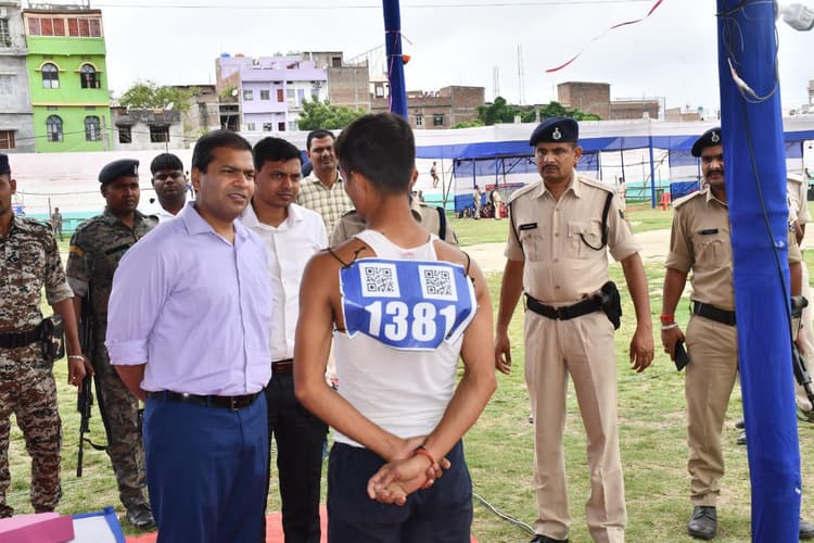 शारीरिक दक्षता परीक्षा: प्रतिभागियों के प्राप्तांक को वेबसाइट पर किया जायेगा अपलोड
