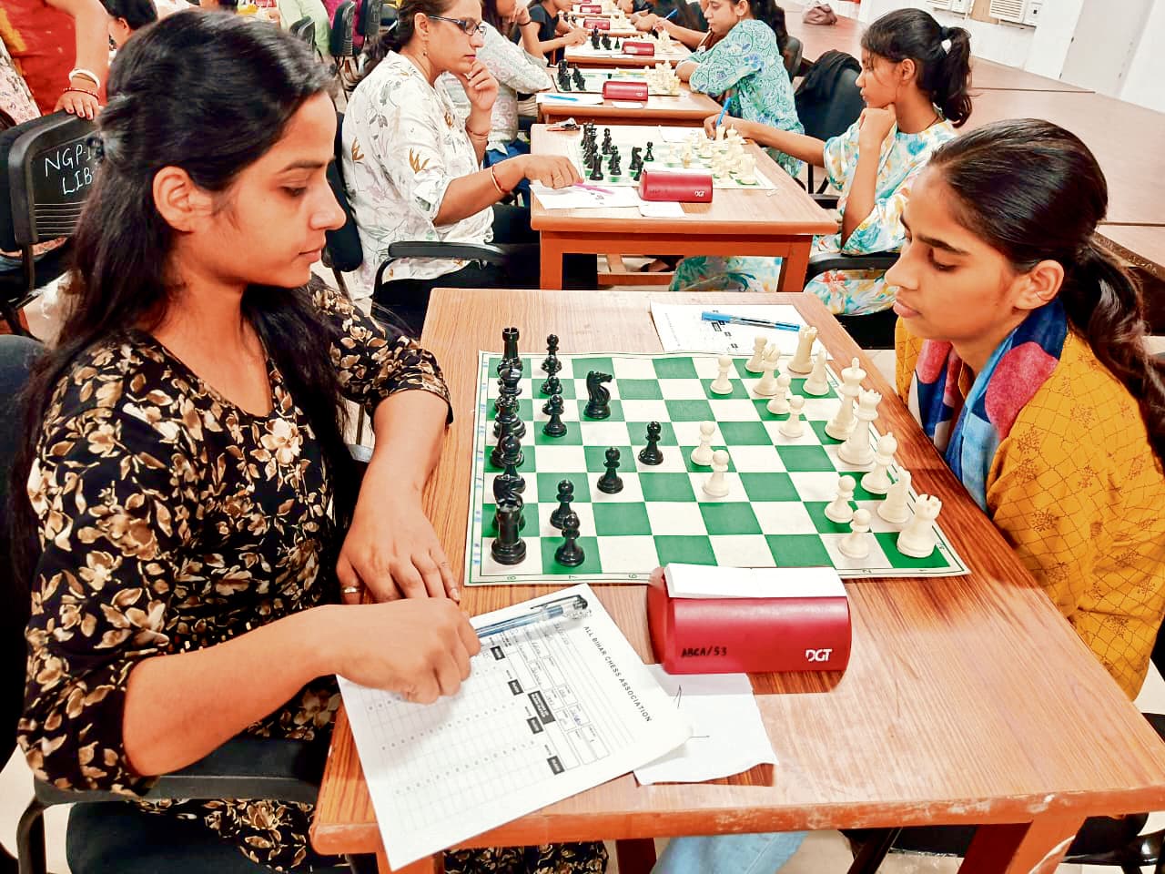 राज्य महिला फिडे रेटिंग शतरंज प्रतियोगिता में मरियम एवं नेहा संयुक्त रूप से शीर्ष पर