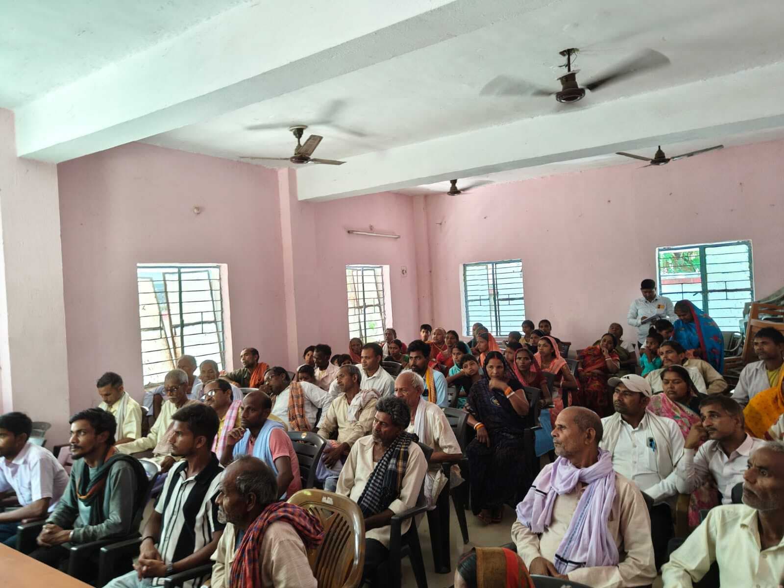 किसानों को दी गयी कृषि योजनाओं की विस्तृत जानकारी