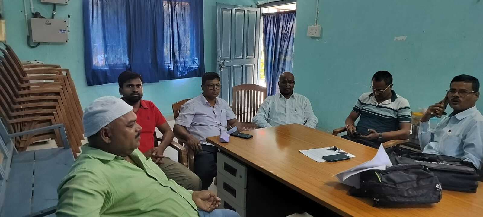 गोप गुट ने डीपीओ के अभद्र व्यवहार की अपर मुख्य सचिव से की शिकायत