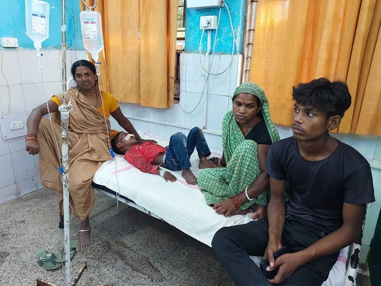 छत से गिरकर 10 वर्षीय बालक घायल, सदर अस्पताल रेफर