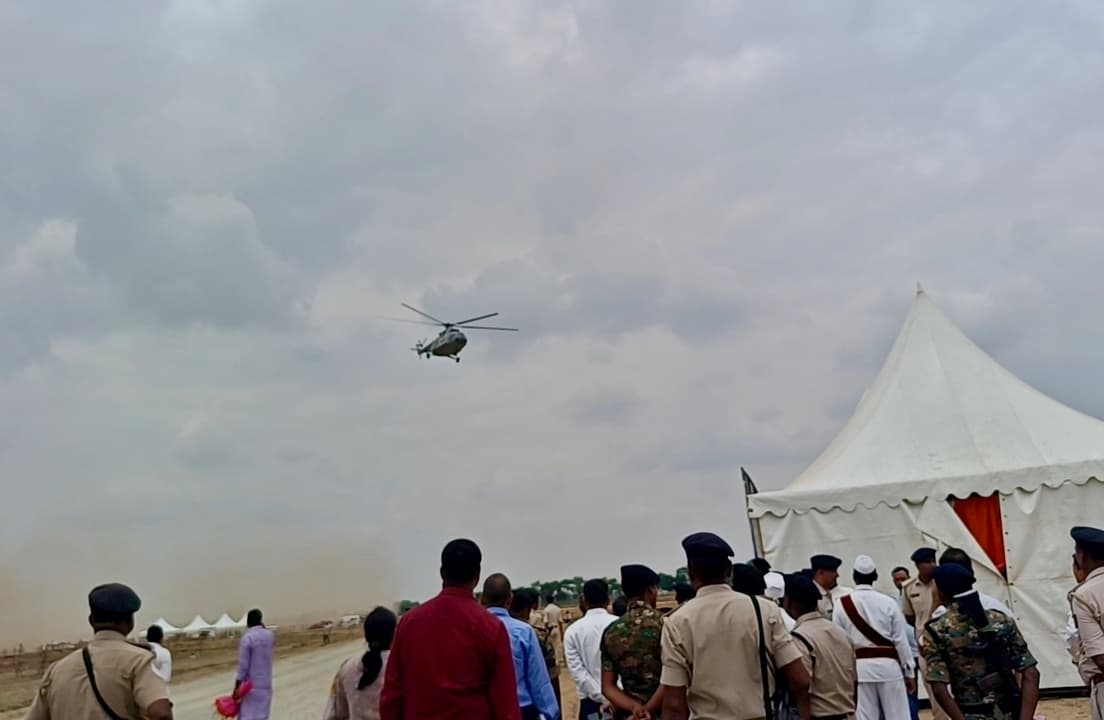 sasaram News : पीएम के कार्यक्रम स्थल पर उपमुख्यमंत्री ने तैयारी का लिया जायजा