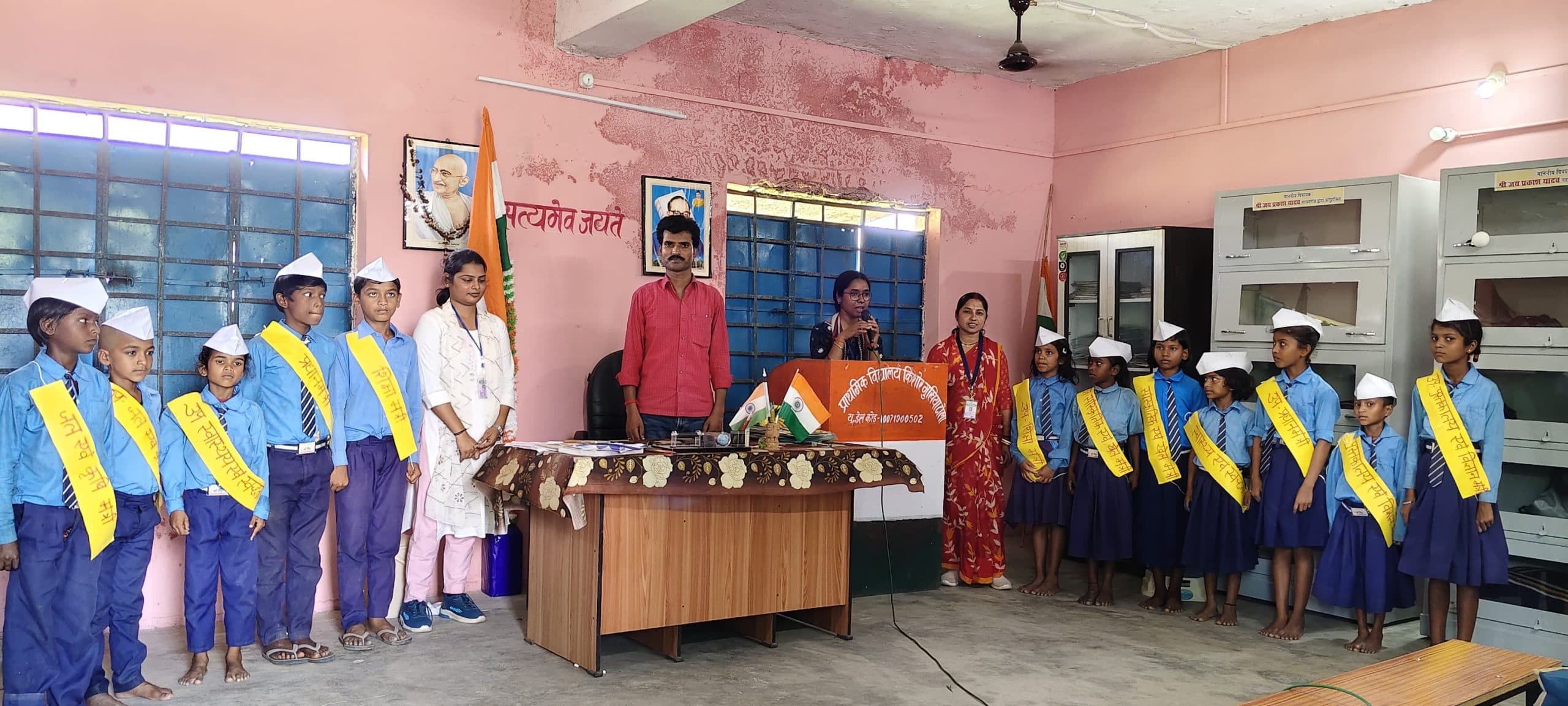 प्रावि में हुआ बाल सांसद का गठन