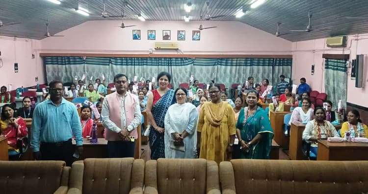 Bokaro News : महिला स्वास्थ्य एवं स्वच्छता पर सेमिनार