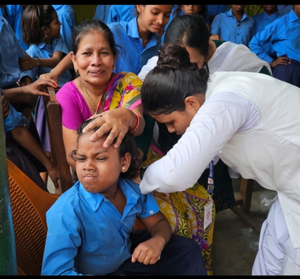 एचपीवी टीकाकरण अभियान के तहत 189 किशोरियों को लगाया टीका