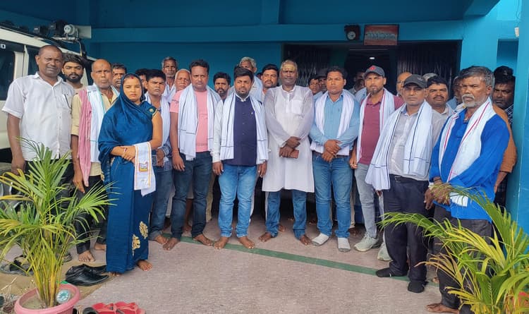 लोक जनशक्ति पार्टी रा का कार्यकर्ता संवाद कार्यक्रम आयोजित