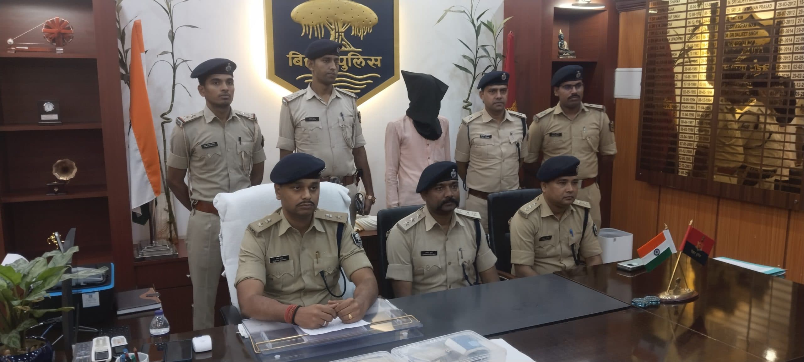 मक्का व्यवसाय के साथ नहीं हुई थी लूट कांड की घटना