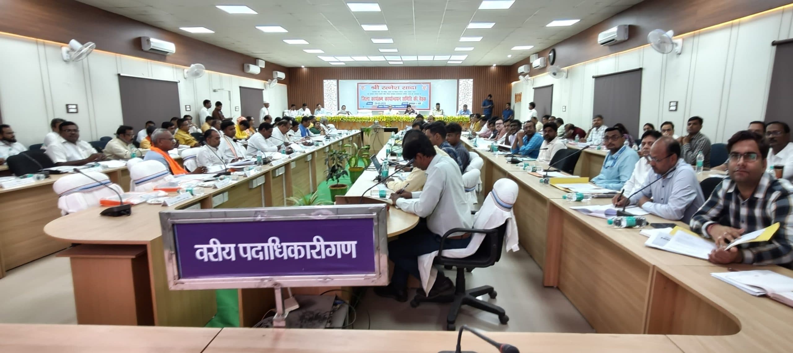 लोगों को शत-प्रतिशत जलापूर्ति सुनिश्चित हो - मंत्री