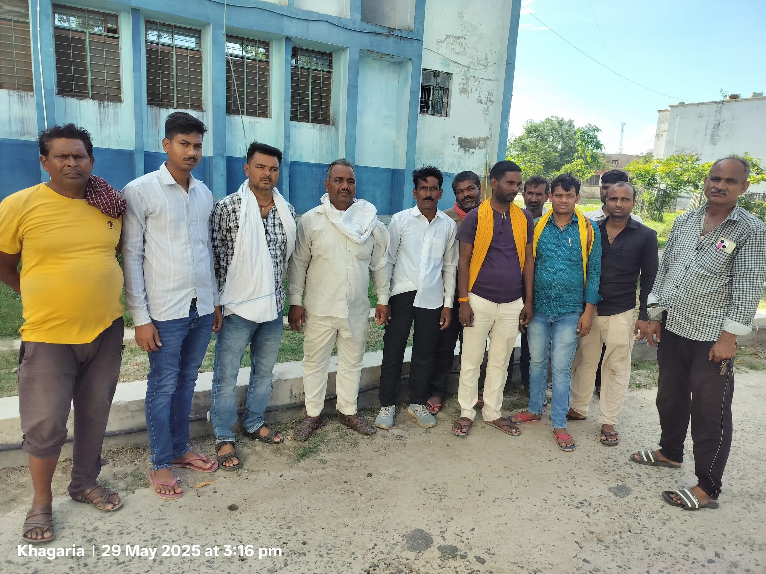 करांची-बदला तटबंध निर्माण में लगे यूपी के ट्रैक्टर चालक की संदिग्ध मौत