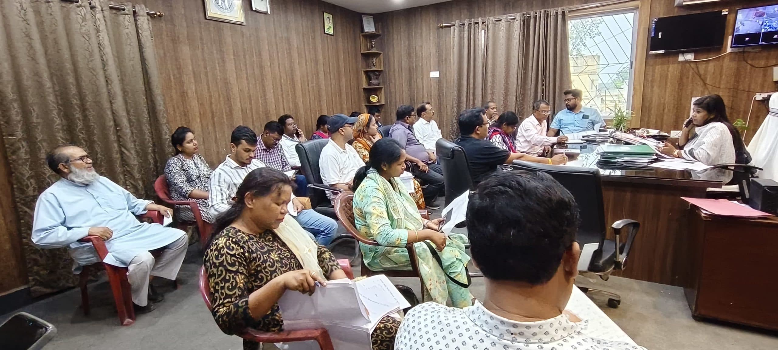 बैंक से जुड़े मामले को अविलंब निष्पादित करें