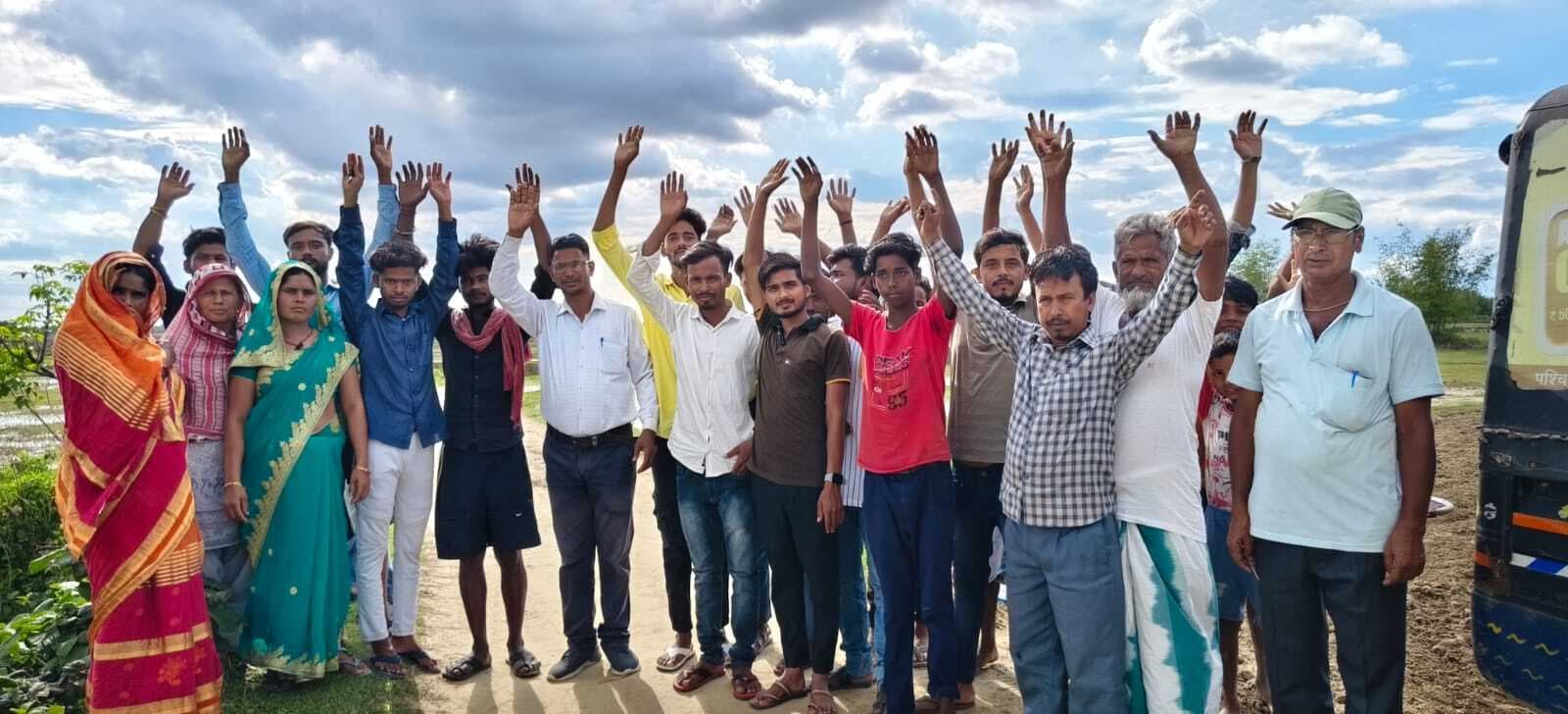 पक्की सड़क के लिए तरस रहे विधीभीठा के ग्रामीण