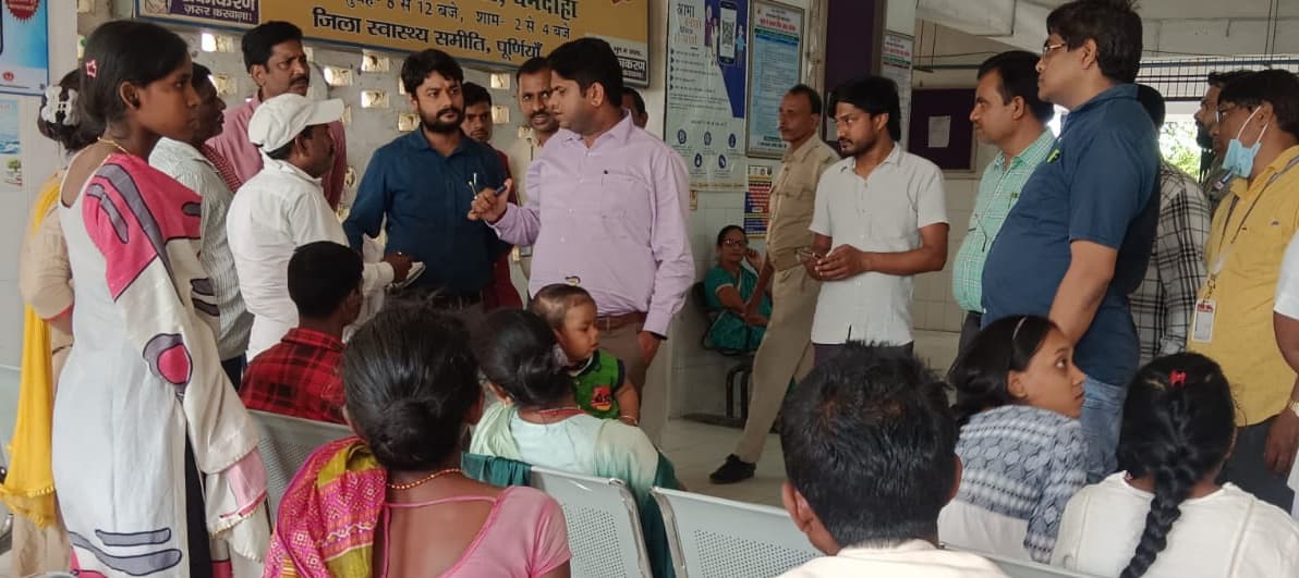 एसडीओ ने किया अनुमंडलीय अस्पताल का निरीक्षण