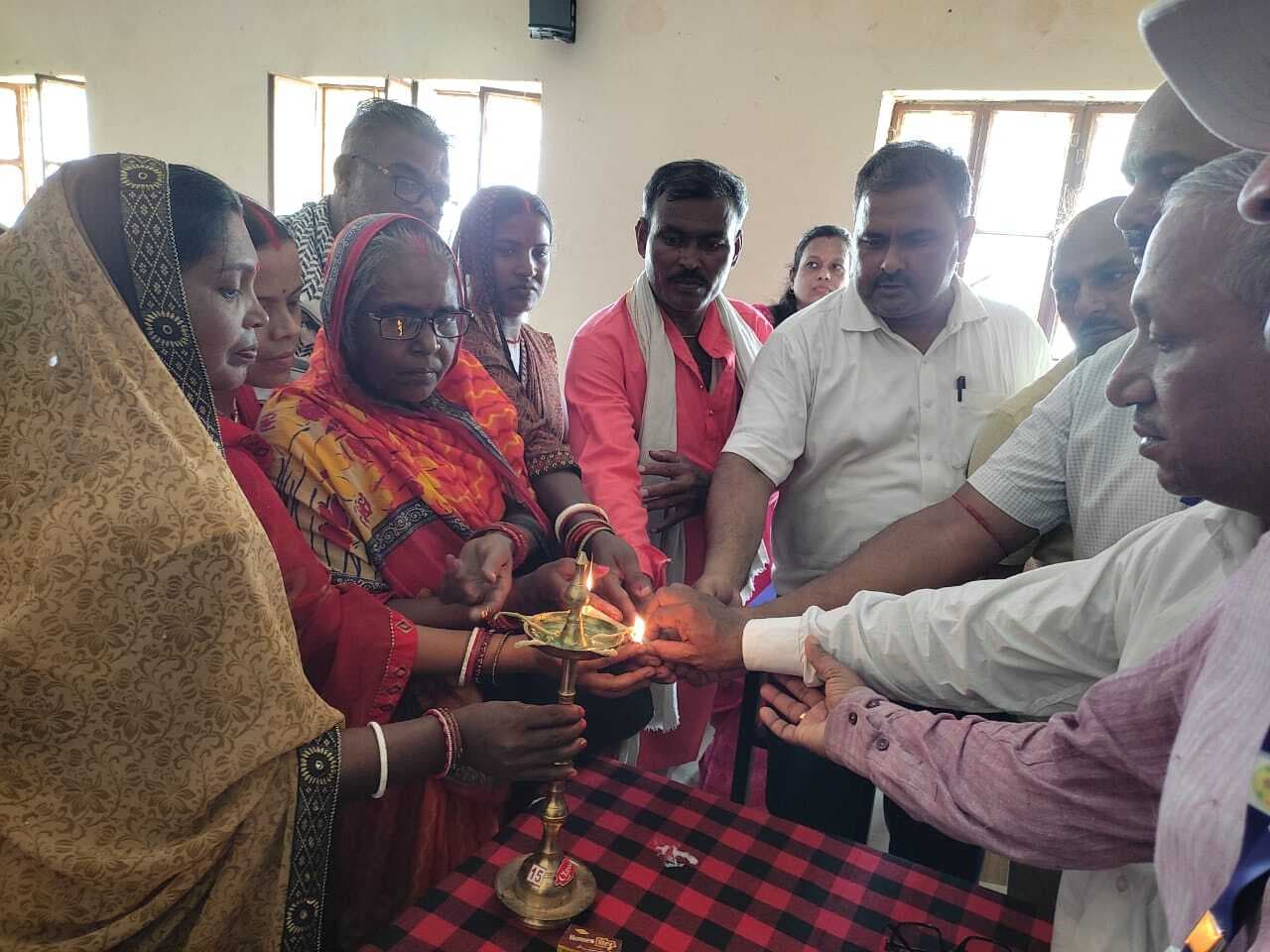 स्कूल में पढ़ाई की बेहतरी के लिए अभिभावकों ने दिये ने सुझाव