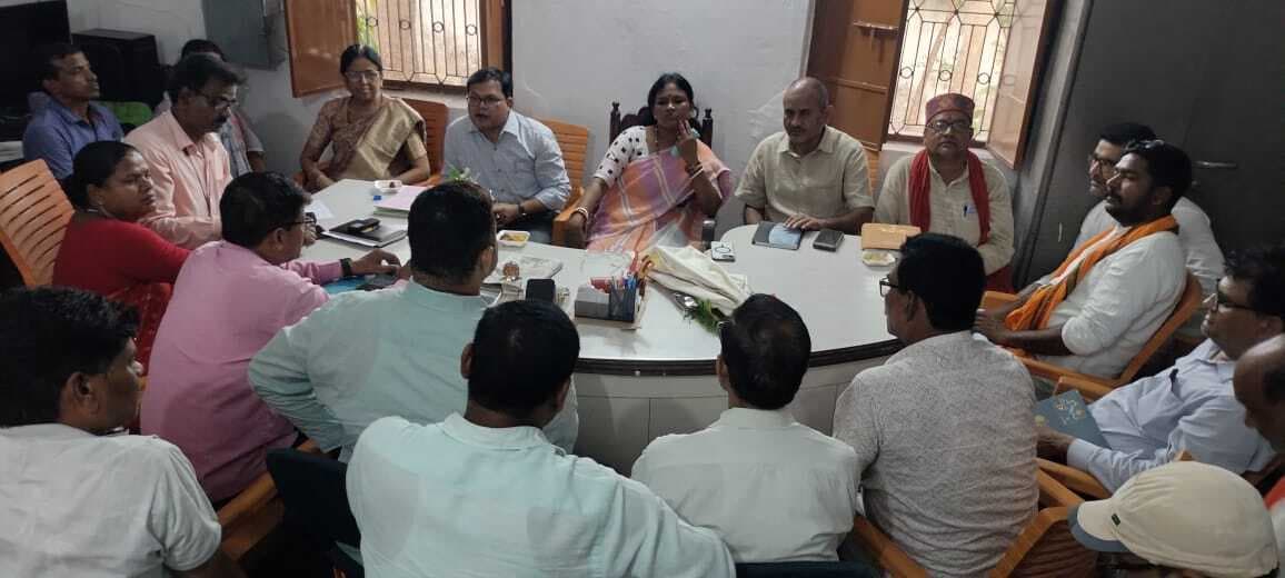 बच्चों का नामांकन शत प्रतिशत हो : विधायक