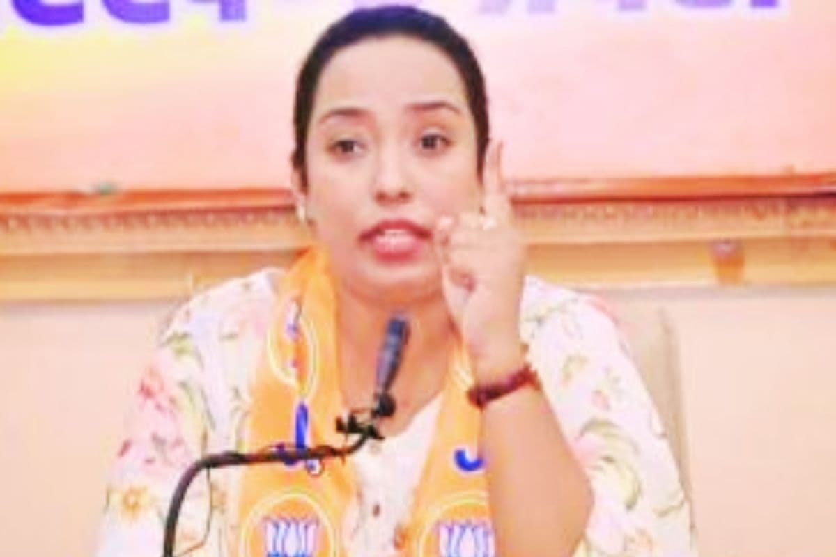 5.45 लाख महिलाओं को अब नहीं मिलेंगे मंईयां सम्मान के 2500 रुपए, हेमंत-कल्पना सोरेन पर बरसीं राफिया नाज