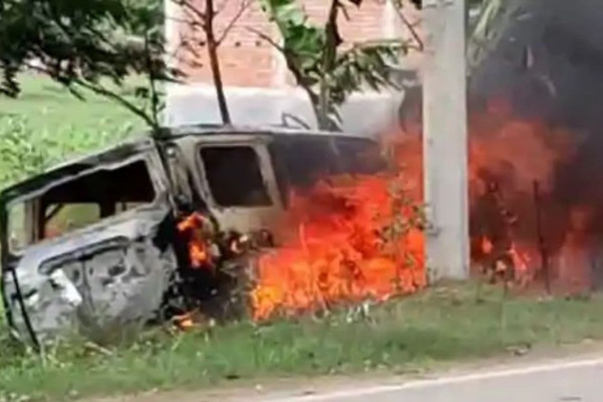 Bihar News: बेकाबू स्कार्पियो ने ली छात्र की जान, नाराज लोगों ने फूंक डाला वाहन