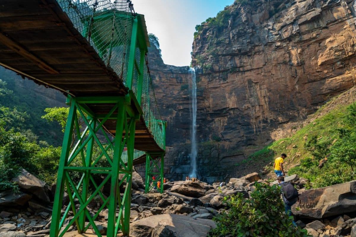 यह वॉटर फॉल मानसून में बना जन्नत, आत्मा को छू जाती है इसकी खूबसूरती