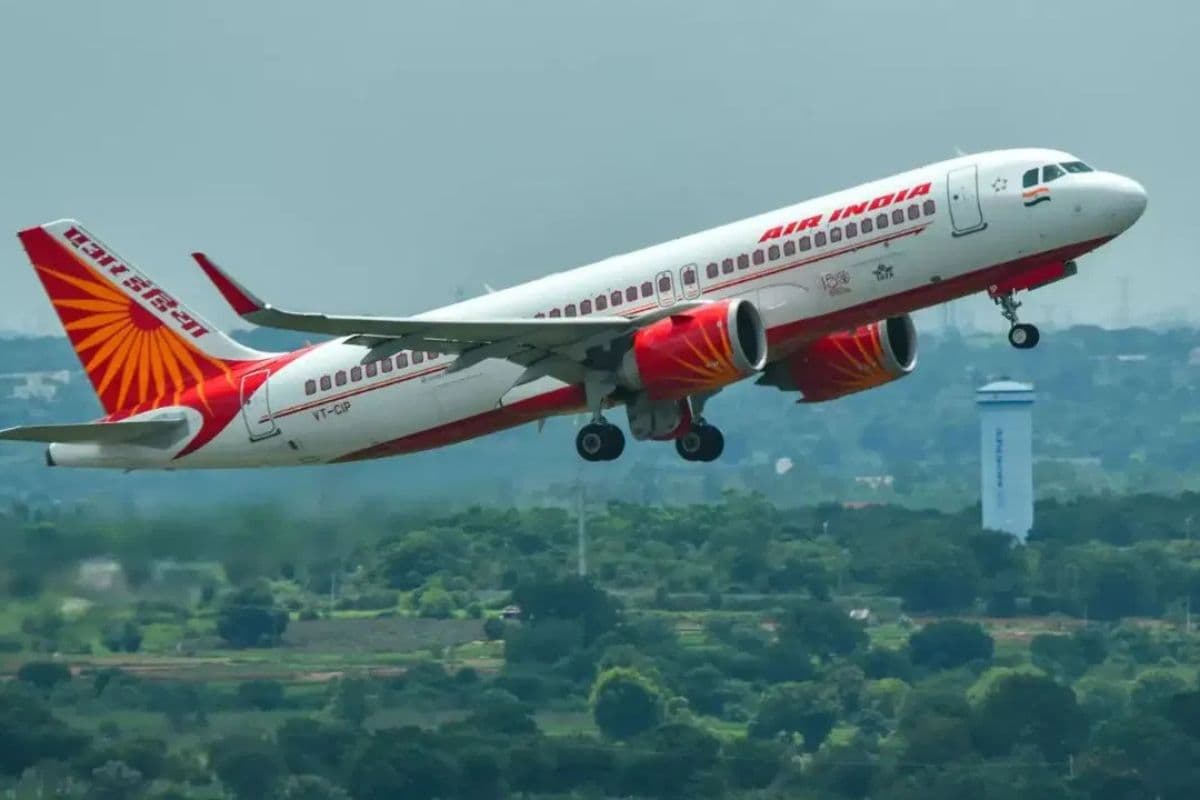 Air India: एयर इंडिया पर लगा गंभीर आरोप, दिल्ली से पटना सफर के दौरान यात्री…
