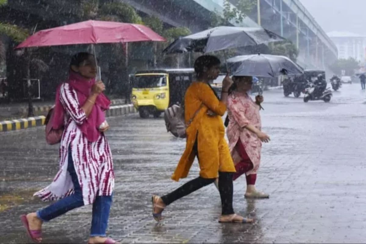 Bihar Monsoon Update : बिहार में मानसून की एंट्री पर पटना मौसम विज्ञान केंद्र ने दिया बड़ा अपडेट, 40 पार पारा से मिलेगी राहत Bihar Monsoon Update : बिहार में मानसून की एंट्री पर पटना मौसम विज्ञान केंद्र ने दिया बड़ा अपडेट, 40 पार पारा से मिलेगी राहत