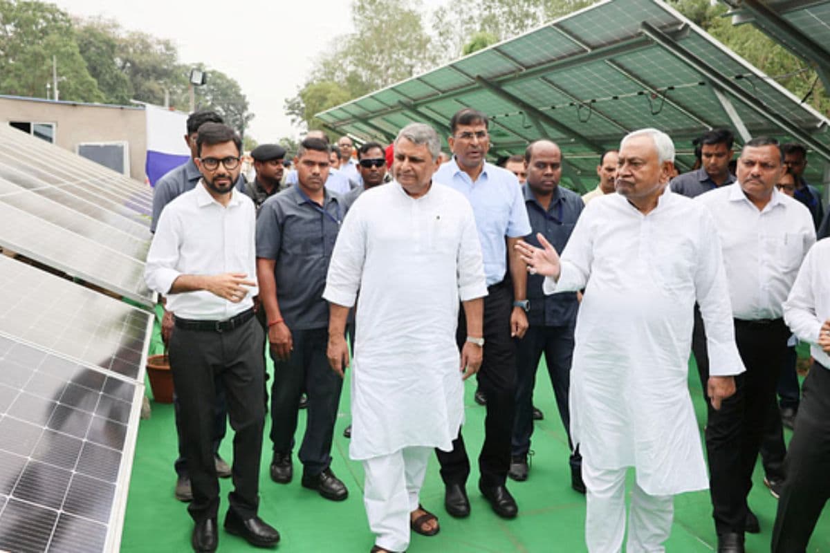 CM Nitish Kumar inspected solar power plant