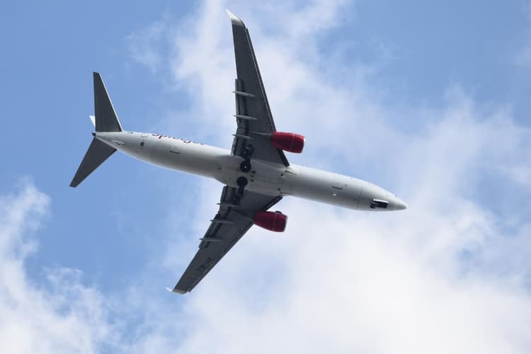 Israel Iran war: युद्धविराम के बाद कतर ने खोला एयरस्पेस, भारतीय उड़ानों को लेकर आया अपडेट