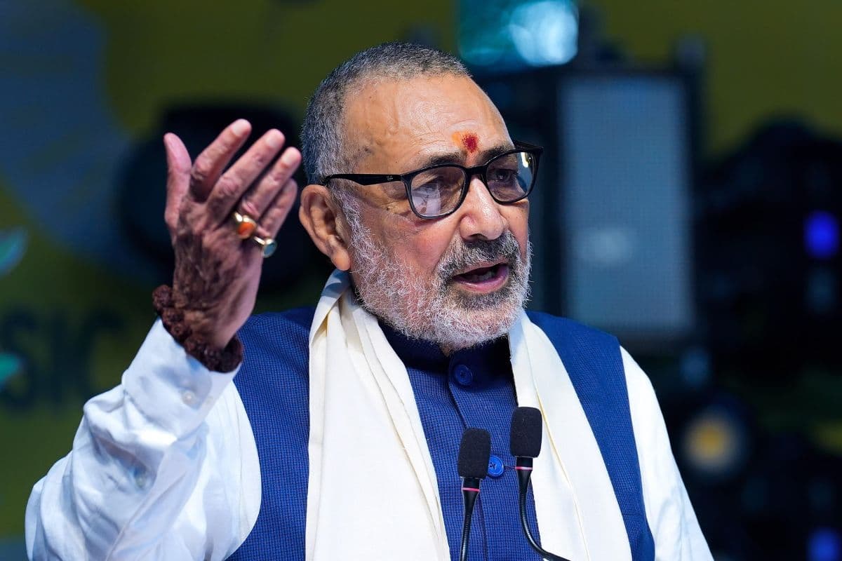 Giriraj Singh: लालू यादव पर बरसे गिरिराज सिंह, बोले- पहले सीएम हाउस से होती थी फिरौती की डीलिंग