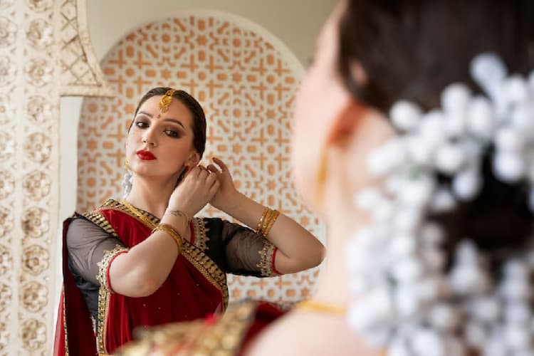 जानते हैं सर… आज फिर उछल गईं सोने-चांदी की कीमतें, पूछिए क्यों?