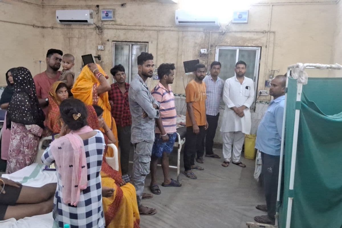 Gopalganj News: सांप डसने के बाद सरकारी अस्पताल में नहीं था एंटी वेनम इंजेक्शन, तड़प-तड़प कर हुई युवक की मौत