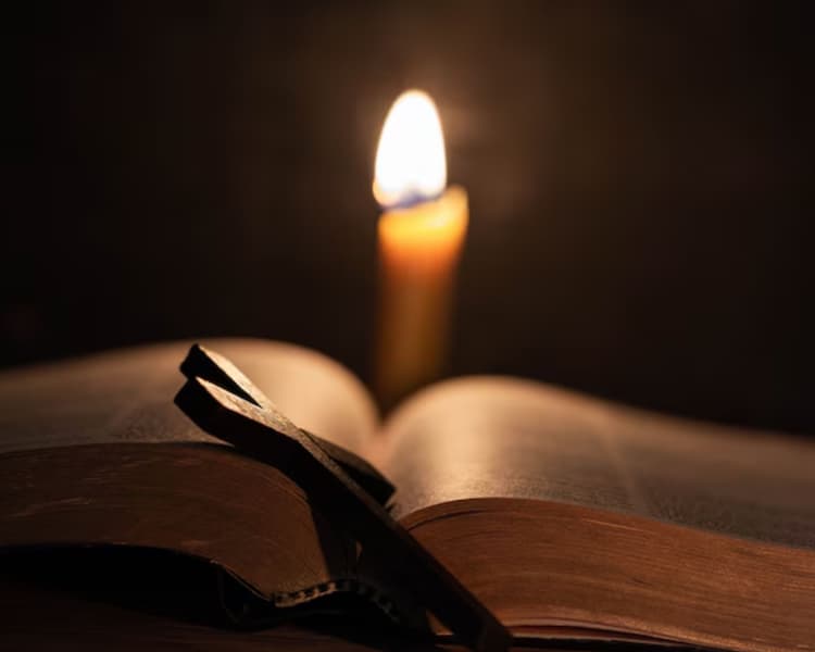 इन 8 चीजों को नहीं किया फॉलो तो आपका विनाश तय है, बाइबल का सख्त संदेश