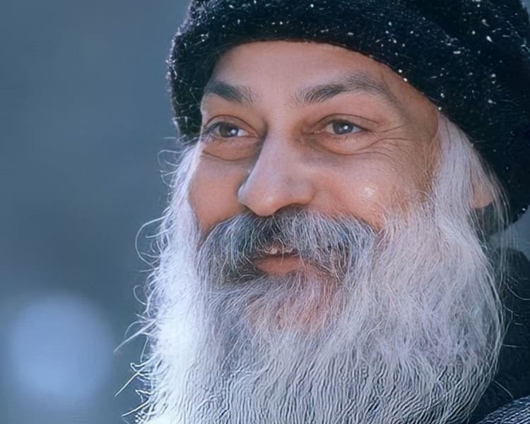 Osho Quotes: पुरुषों के तकदीर की चाबी होती है ये 5 महिलाएं, थाम लें दामन तो सफलता खुद दौड़कर आएगी