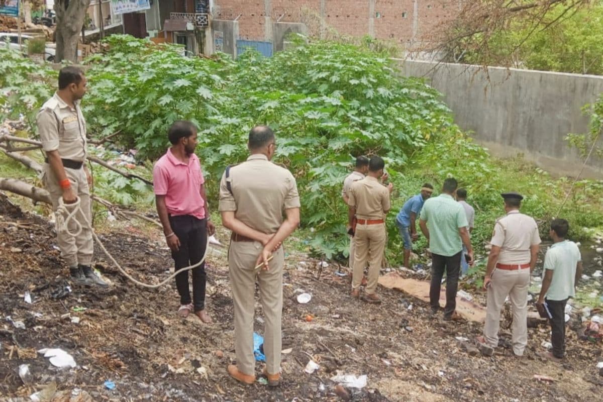 Bihar Crime: कुछ यूं मिला मोहब्बत का अंजाम, प्रेमिका को मारकर प्रेमी ने सूटकेस में भरी लाश