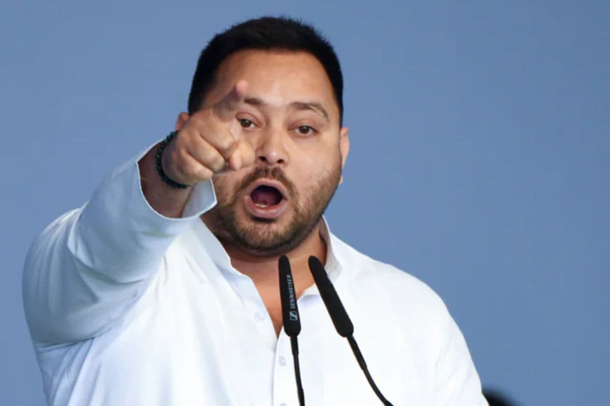 Bihar Elections 2025: तेजस्वी के साथी दल कर रहे 174 सीटों की मांग, कैसे करेंगे मैनेज, मचेगा घमासान! Bihar Elections 2025: तेजस्वी के साथी दल कर रहे 174 सीटों की मांग, कैसे करेंगे मैनेज, मचेगा घमासान!