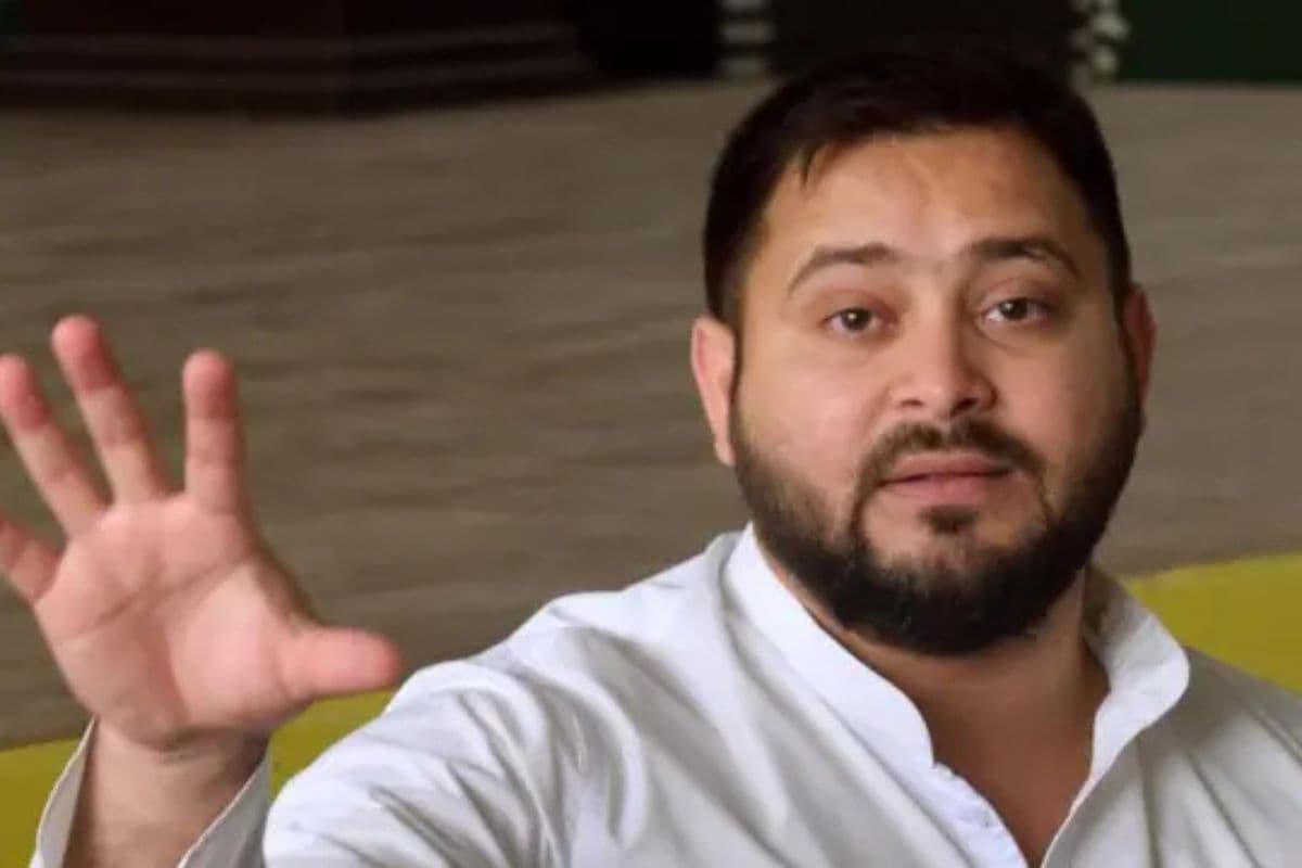 Bihar Politics: तेजस्वी ने भाजपा पर साधा निशाना, चुनाव आयोग पर भी कह दी बड़ी बात