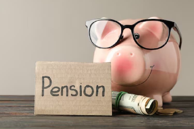 UPS: सरकार का बड़ा फैसला! यूपीएस लेने वाले सभी केंद्रीय कर्मचारियों को मिलेगा रिटायरमेंट और ग्रेच्युटी लाभ