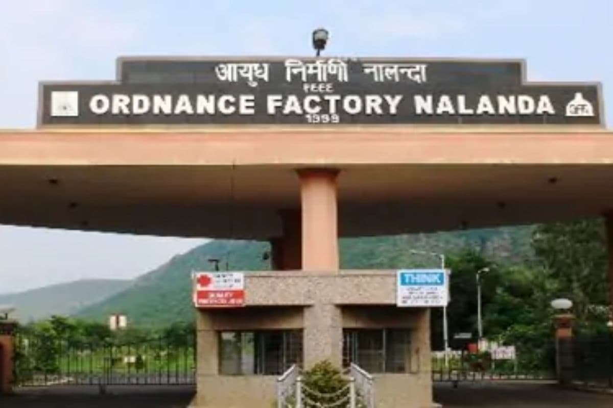 बिहार अब बनेगा 'हथियारों का हब'! इन 5 जिलों में विकसित होगा ऑर्डिनेंस कॉरिडोर, जानें निर्माण की लागत