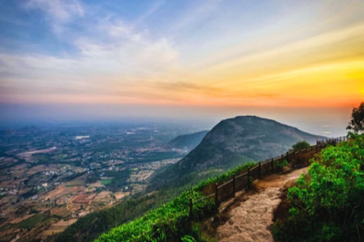 Hill Stations In Bihar: गर्मी में चाहिए सुकून? बिहार के ये 5 हिल स्टेशन कर देंगे मसूरी को भी फेल...