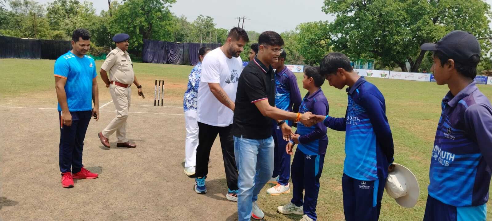 अरविंदो क्रिकेट अकादमी व कदमा क्रिकेट क्लब की टीम विजयी