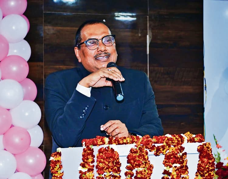 Gopalganj News : पवन कुमार सिन्हा बने गोपालगंज के नये डीएम