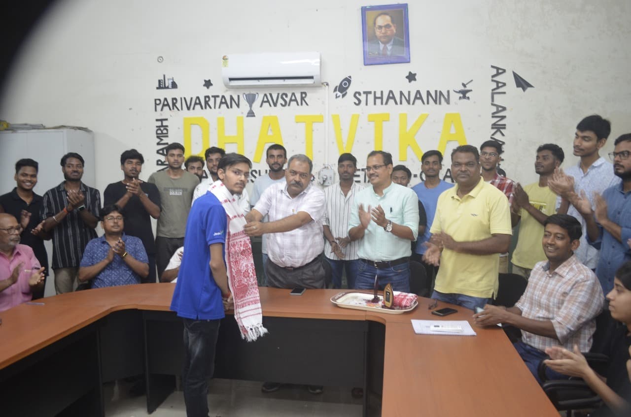 Dhanbad News: गेट में सफल बीआइटी के छात्रों को किया सम्मानित