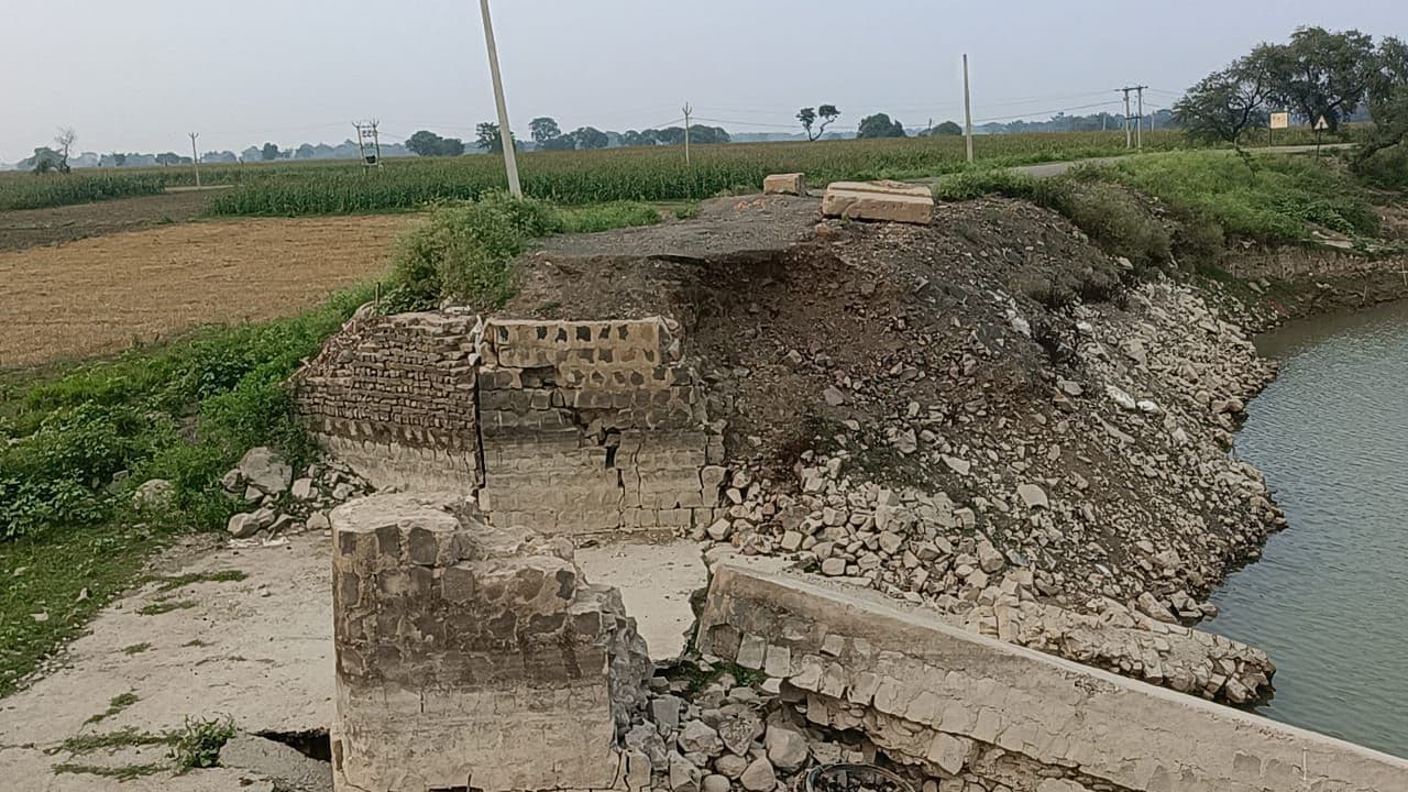 Bhagalpur news चौखंडी और बाबुपुर पुल का काम 10 माह बाद भी नहीं हो सका शुरू