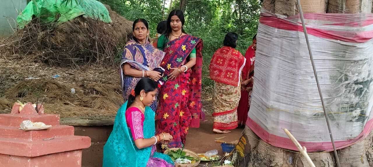 धूमधाम से की जमाई षष्ठी पूजा, दीर्घायु होने की कामना की