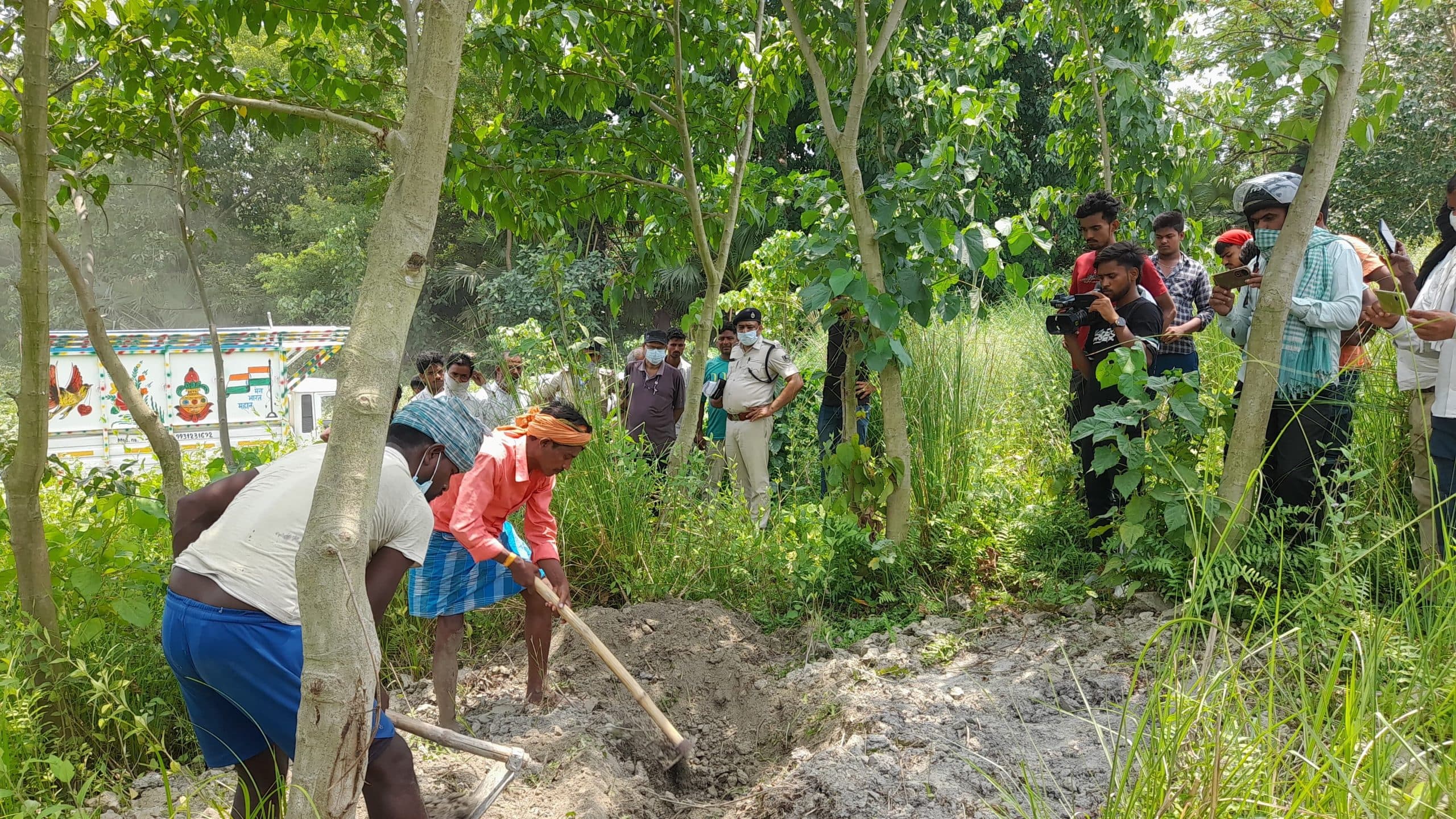 Bettiah : पांच दिन बाद लावारिस हाल में मिले व्यक्ति की हुई पहचान