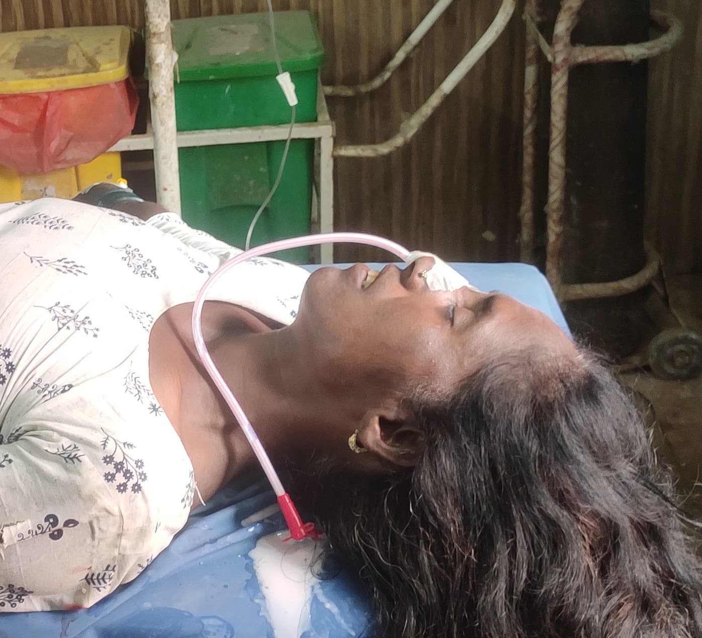 बेटा-बहू से झगड़ा होने पर महिला ने खाया जहर, गंभीर