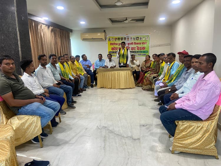 Political News : बोकारो एयरपोर्ट का नामकरण बिनोद बाबू के नाम पर हो : ओहदार